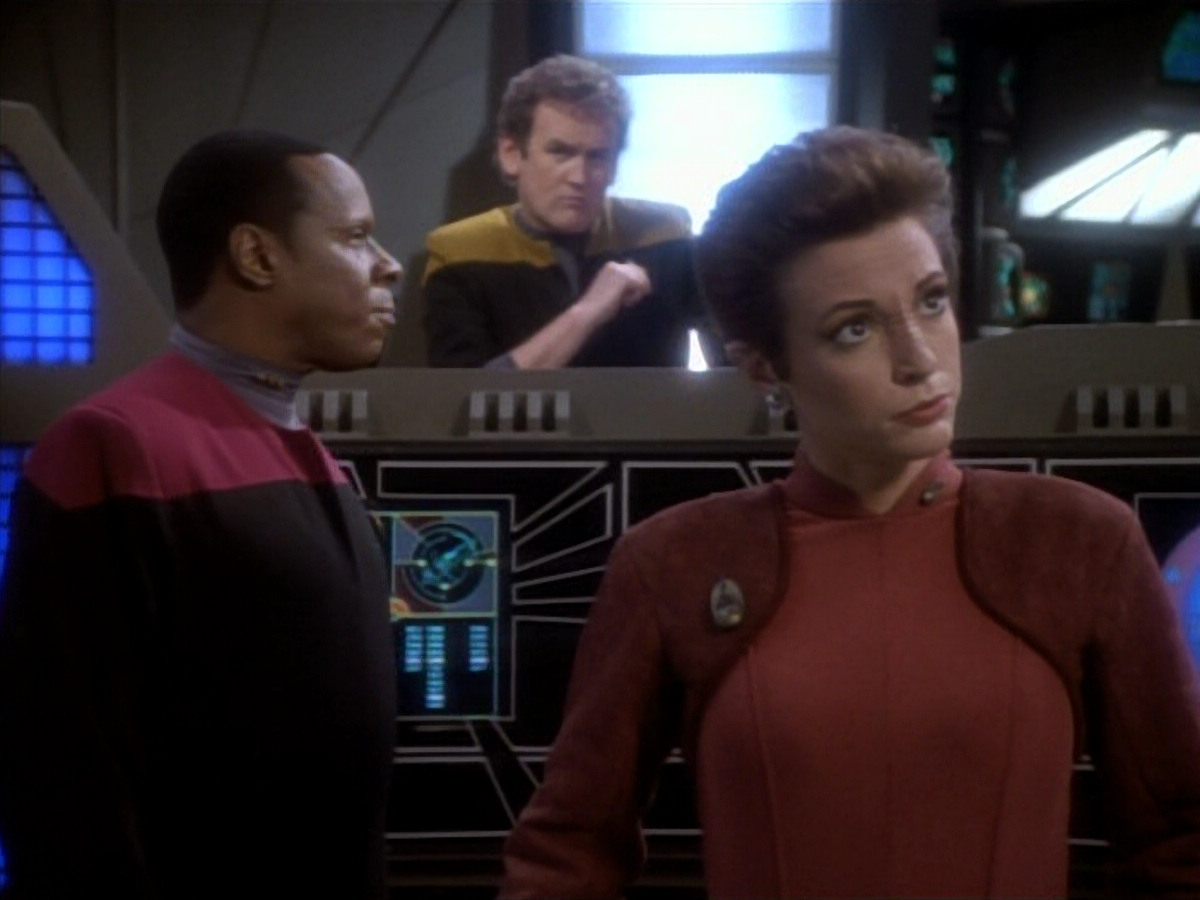 extant_StarTrekDS9_1x17-TheForsaken_00927.jpg