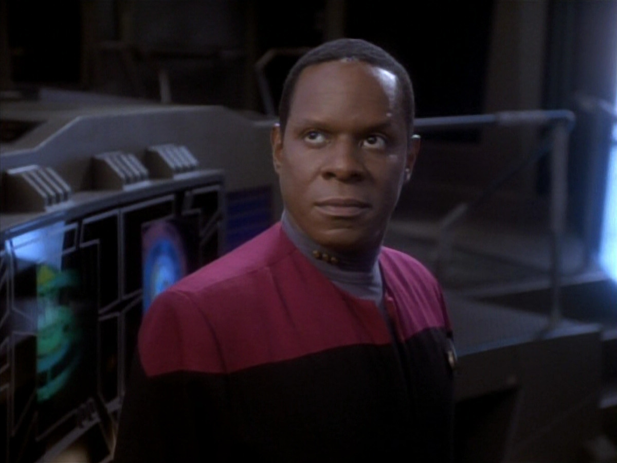 extant_StarTrekDS9_1x17-TheForsaken_00935.jpg