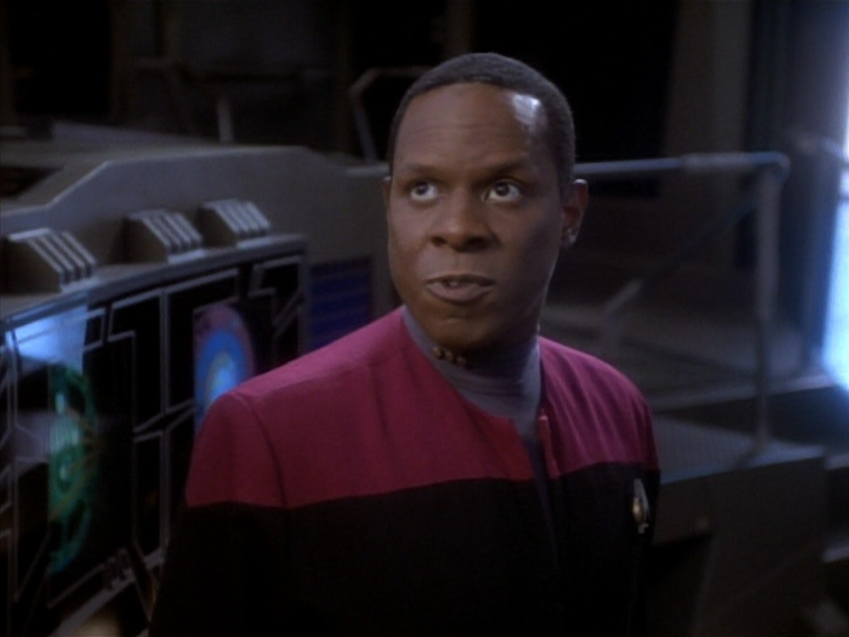 extant_StarTrekDS9_1x17-TheForsaken_00973.jpg
