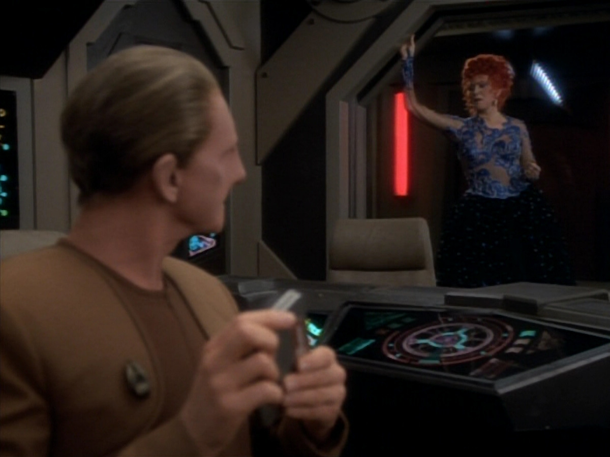 extant_StarTrekDS9_1x17-TheForsaken_01019.jpg