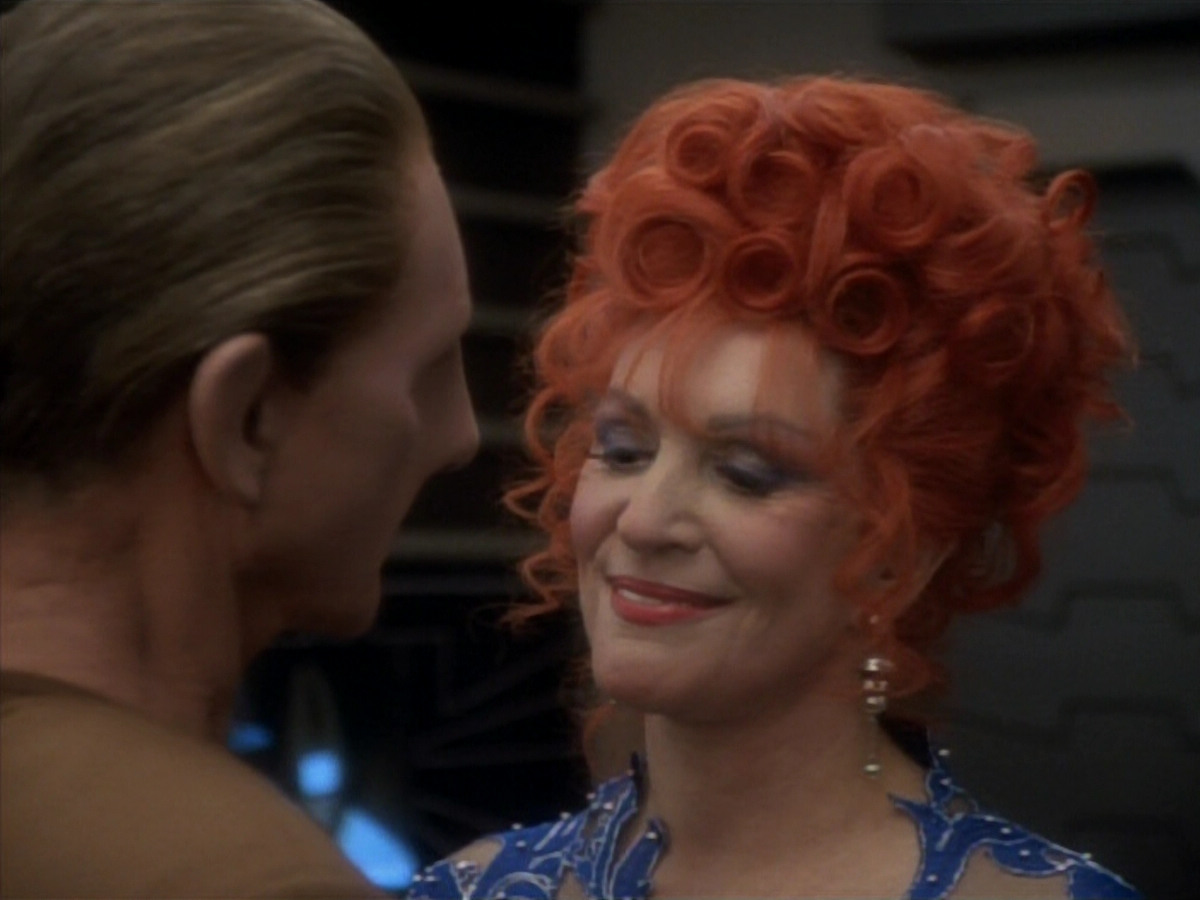 extant_StarTrekDS9_1x17-TheForsaken_01133.jpg