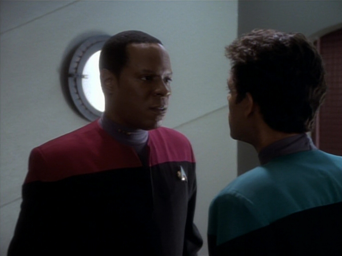 extant_StarTrekDS9_1x17-TheForsaken_02113.jpg
