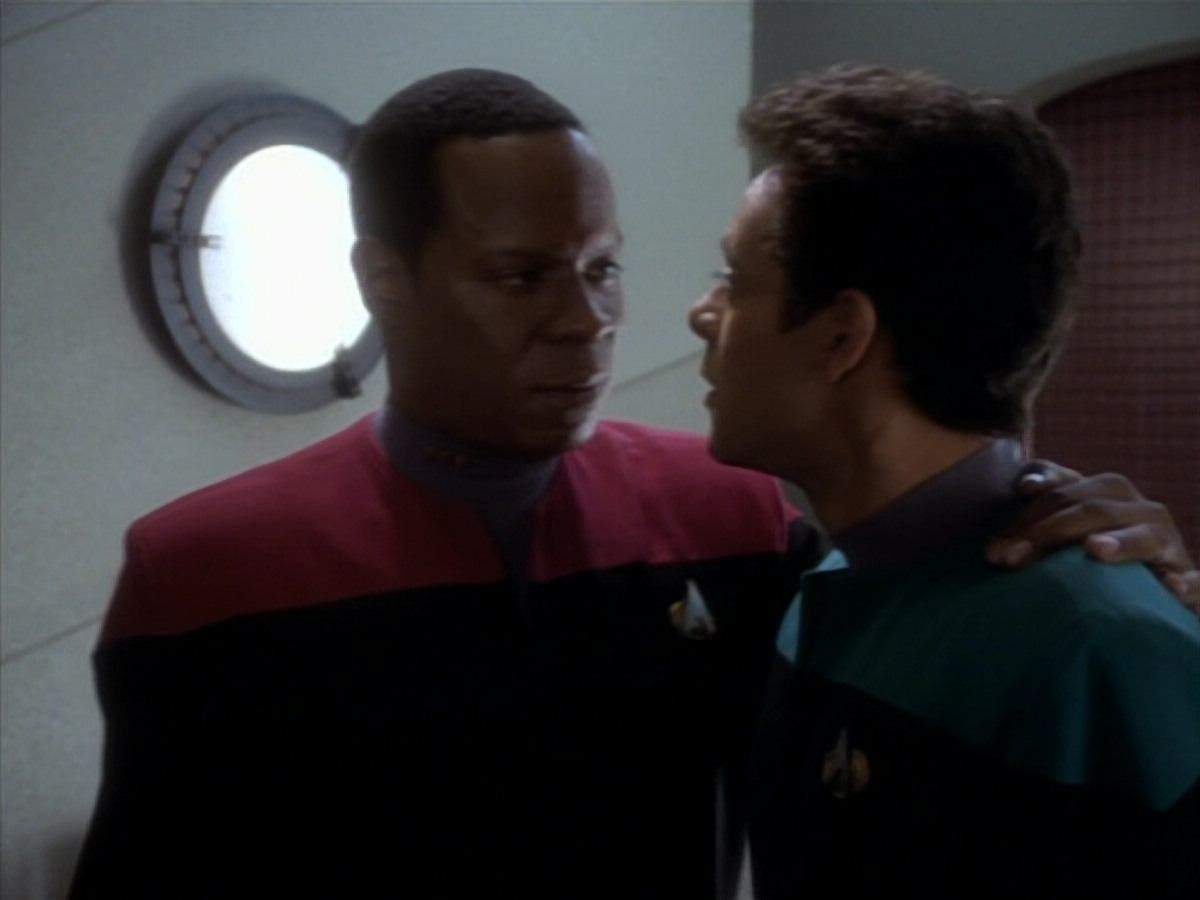 extant_StarTrekDS9_1x17-TheForsaken_02129.jpg