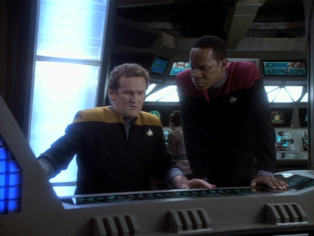 extant_StarTrekDS9_1x17-TheForsaken_02179.jpg
