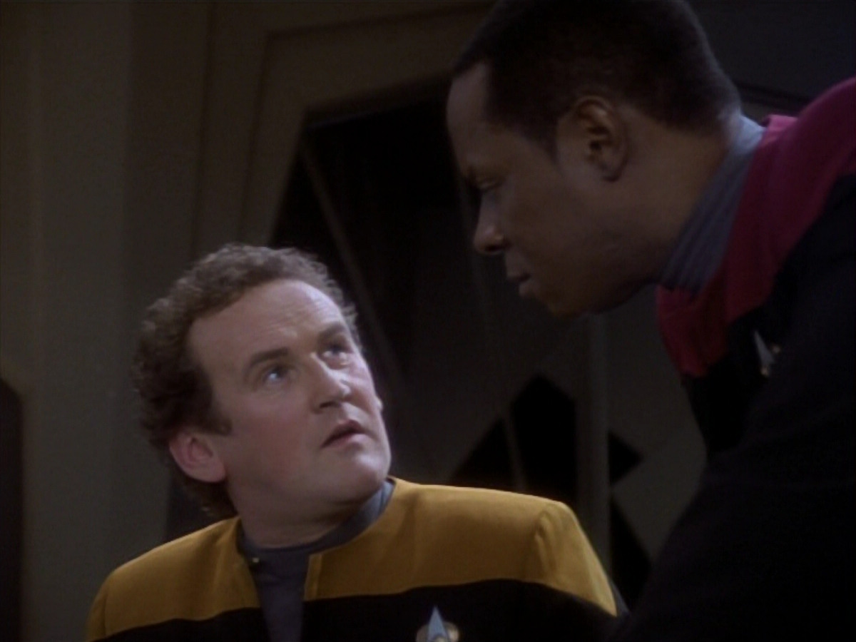 extant_StarTrekDS9_1x17-TheForsaken_02197.jpg