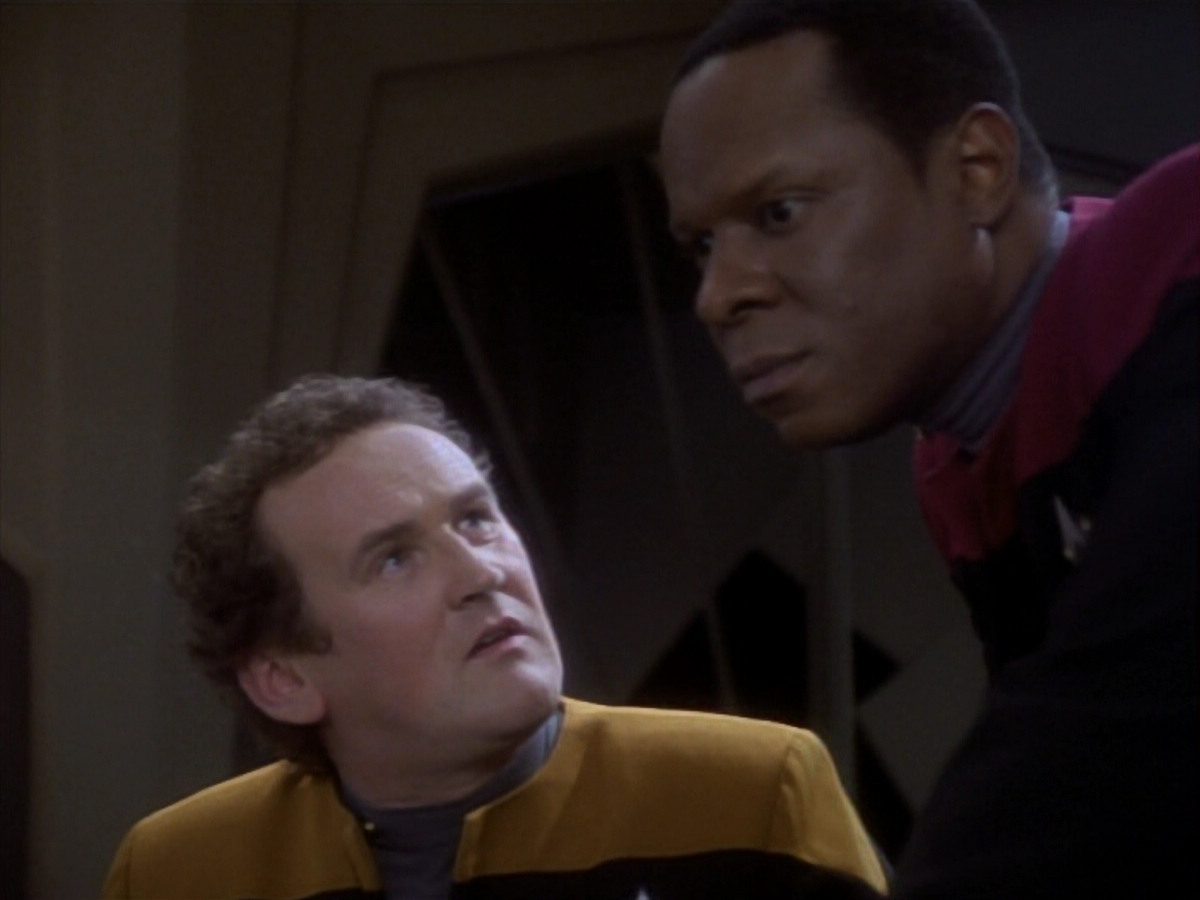extant_StarTrekDS9_1x17-TheForsaken_02219.jpg