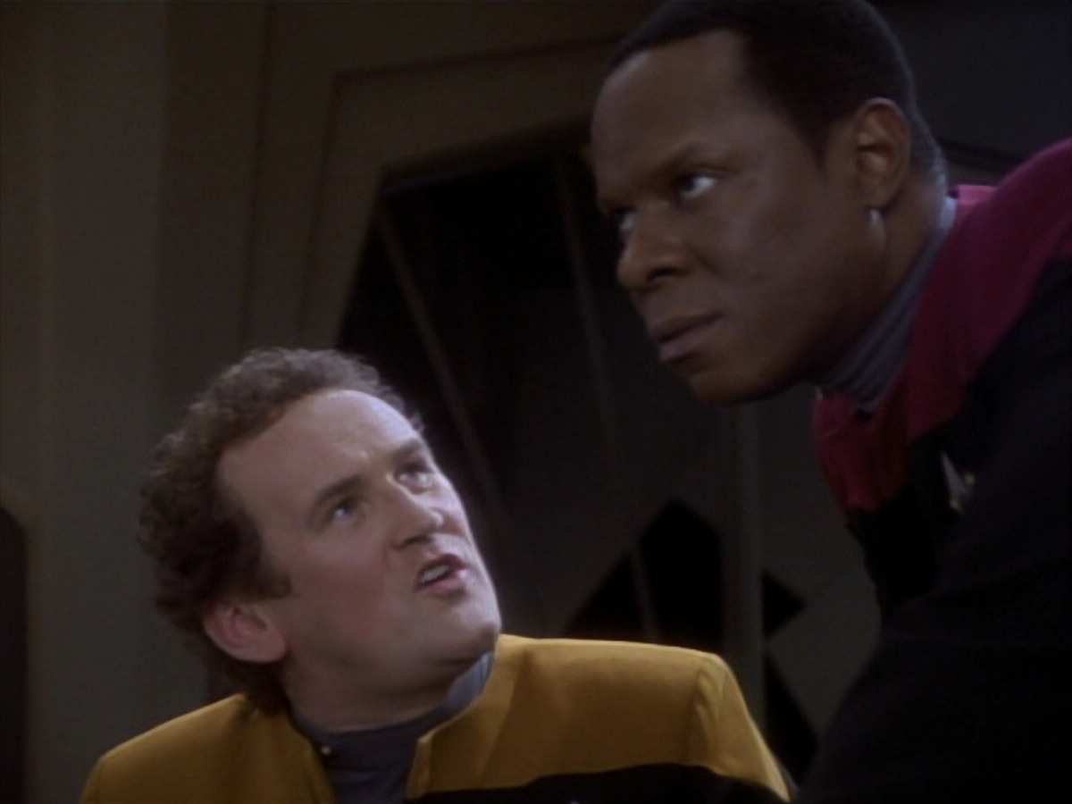 extant_StarTrekDS9_1x17-TheForsaken_02225.jpg