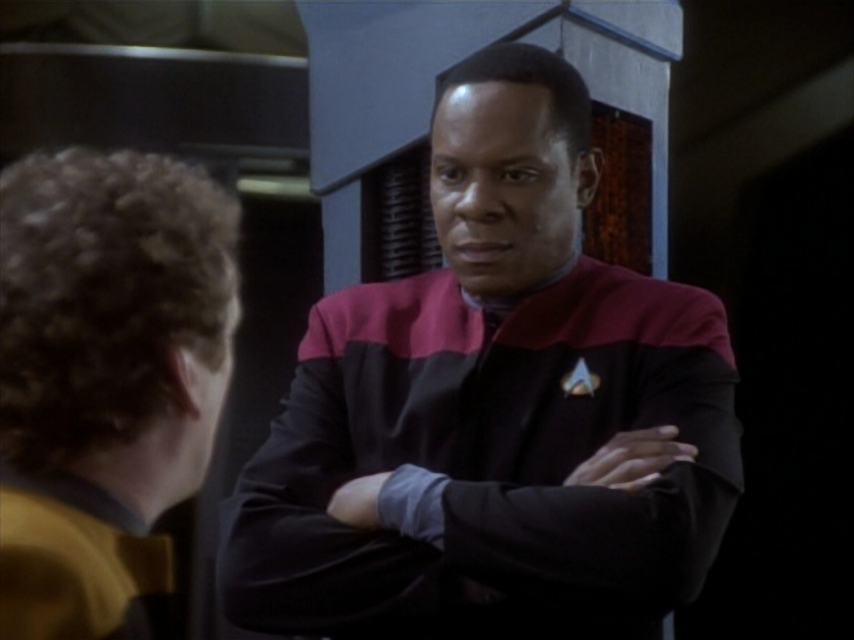 extant_StarTrekDS9_1x17-TheForsaken_02235.jpg