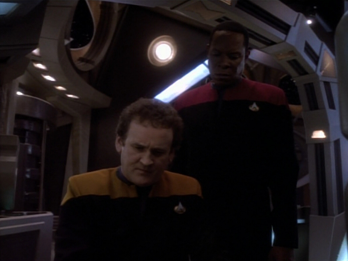extant_StarTrekDS9_1x17-TheForsaken_02541.jpg