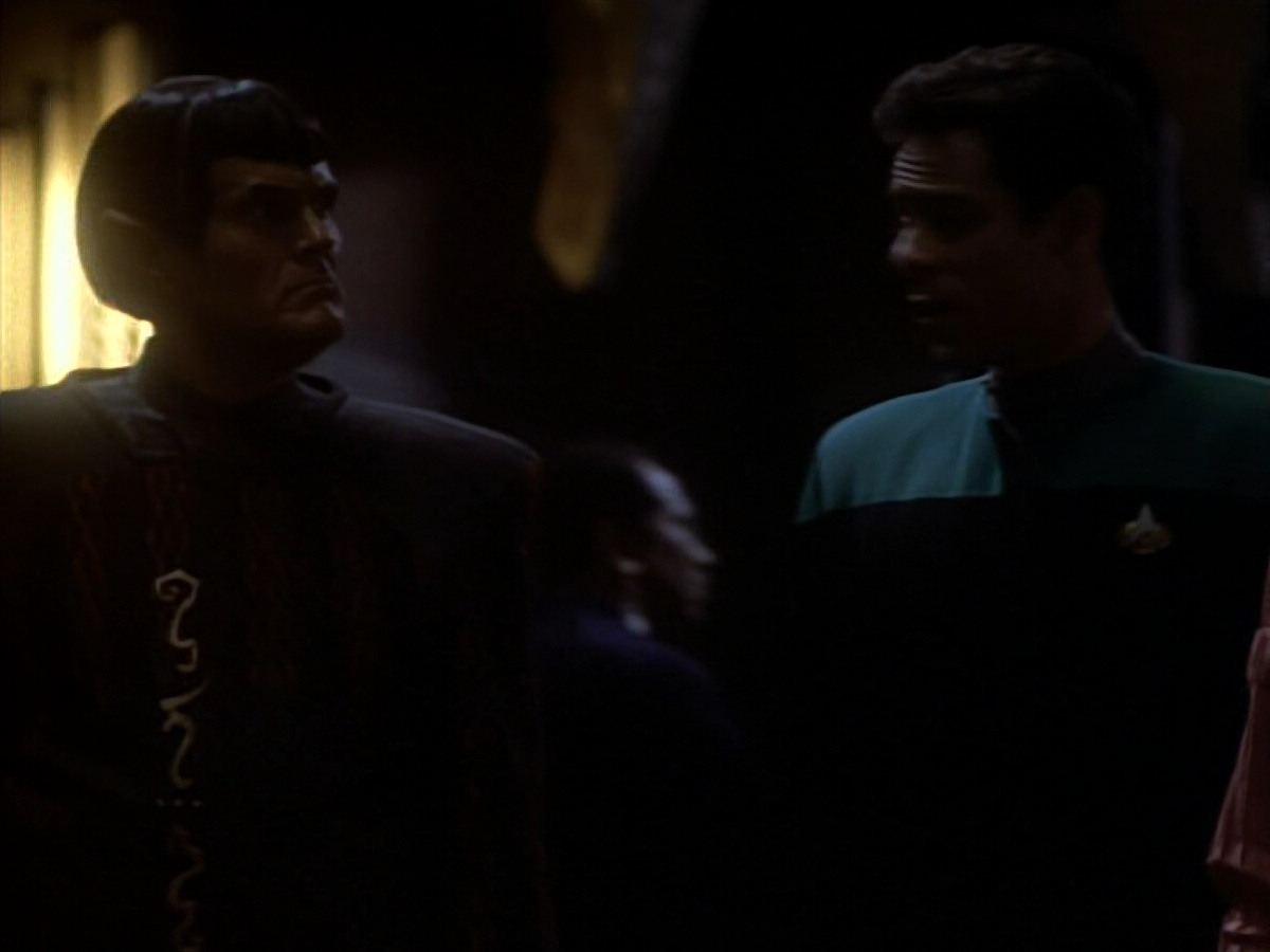 extant_StarTrekDS9_1x17-TheForsaken_02582.jpg