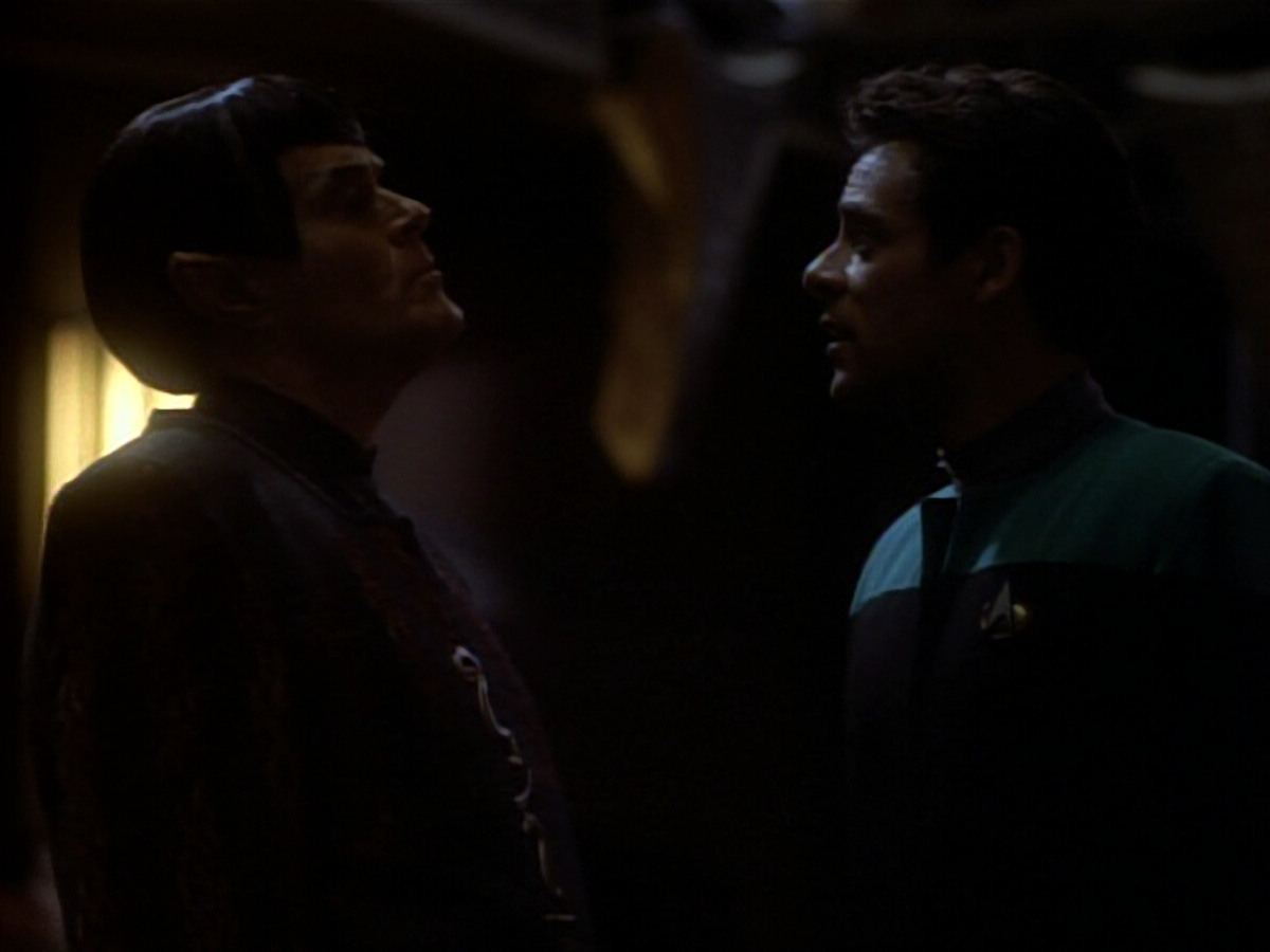 extant_StarTrekDS9_1x17-TheForsaken_02585.jpg