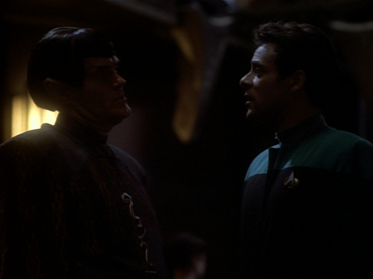 extant_StarTrekDS9_1x17-TheForsaken_02586.jpg