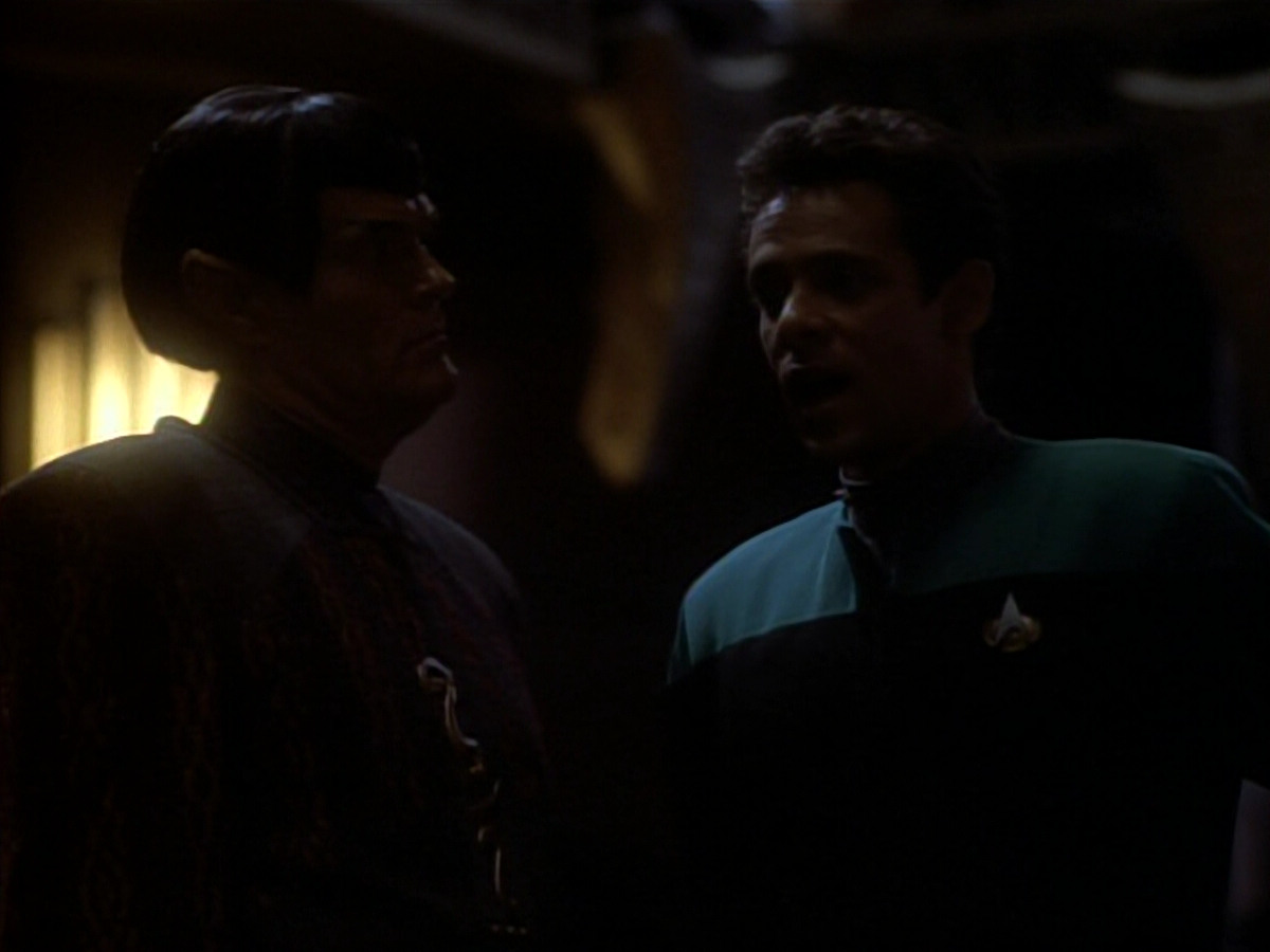 extant_StarTrekDS9_1x17-TheForsaken_02590.jpg