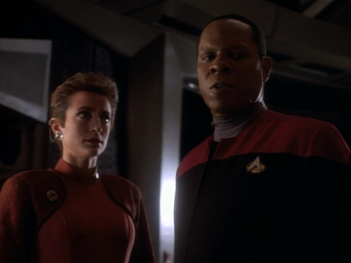 extant_StarTrekDS9_1x17-TheForsaken_02934.jpg