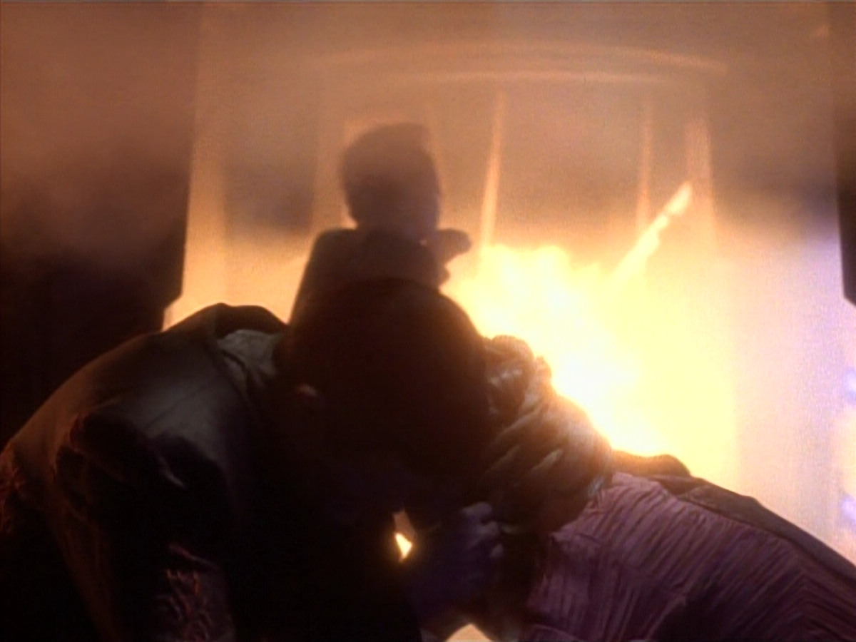 extant_StarTrekDS9_1x17-TheForsaken_03051.jpg