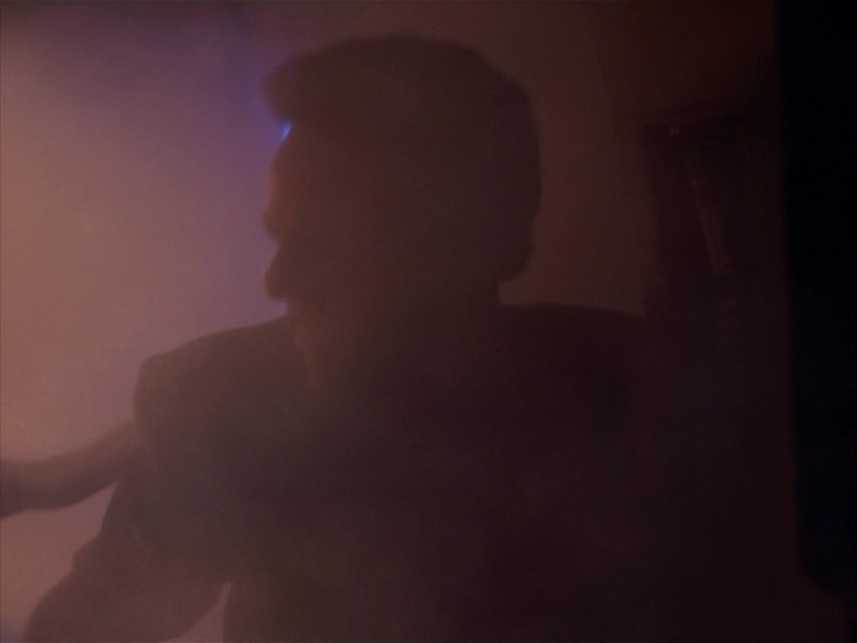 extant_StarTrekDS9_1x17-TheForsaken_03086.jpg