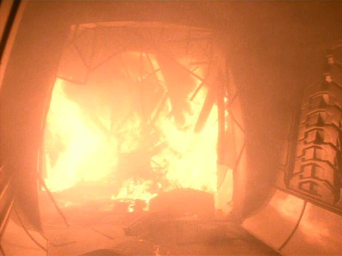 extant_StarTrekDS9_1x17-TheForsaken_03088.jpg