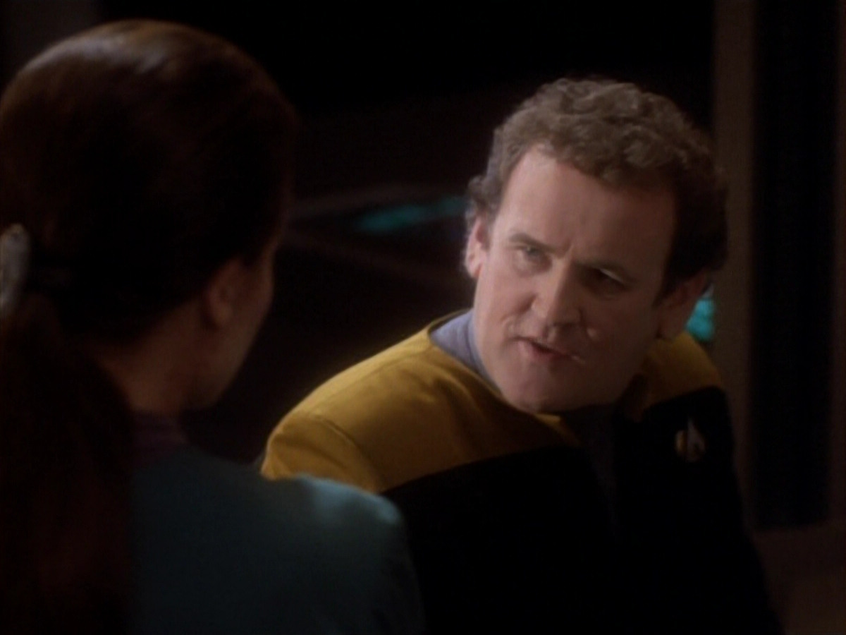 extant_StarTrekDS9_1x17-TheForsaken_03200.jpg