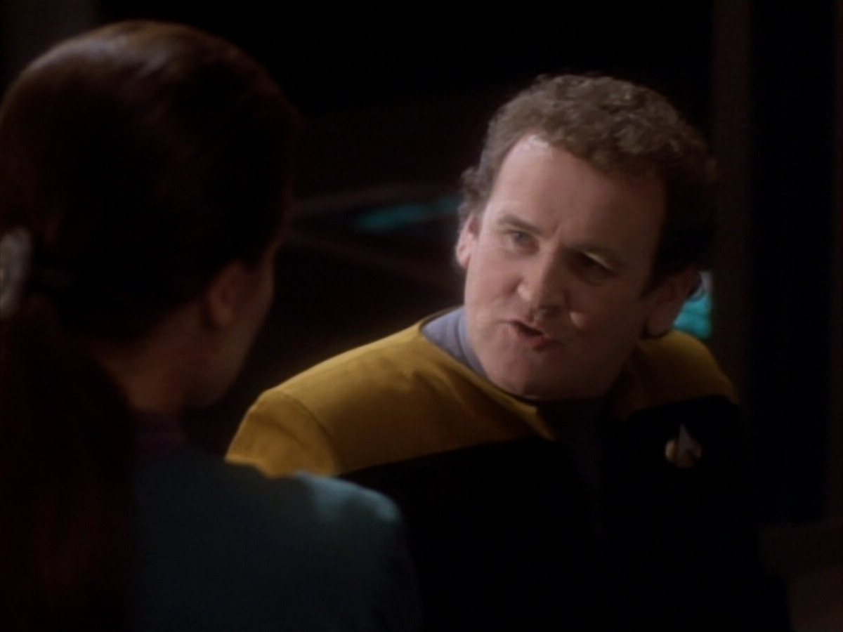 extant_StarTrekDS9_1x17-TheForsaken_03203.jpg