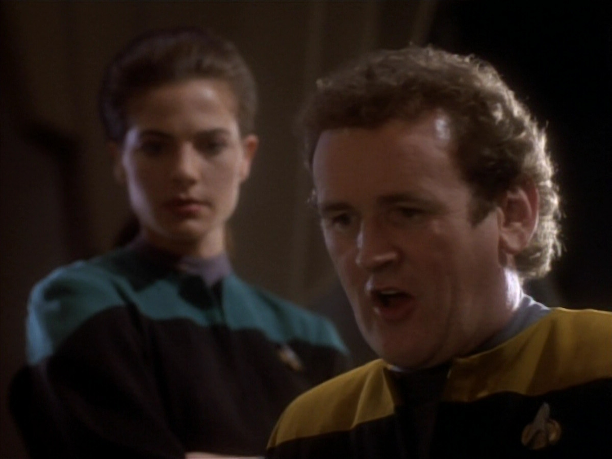 extant_StarTrekDS9_1x17-TheForsaken_03217.jpg