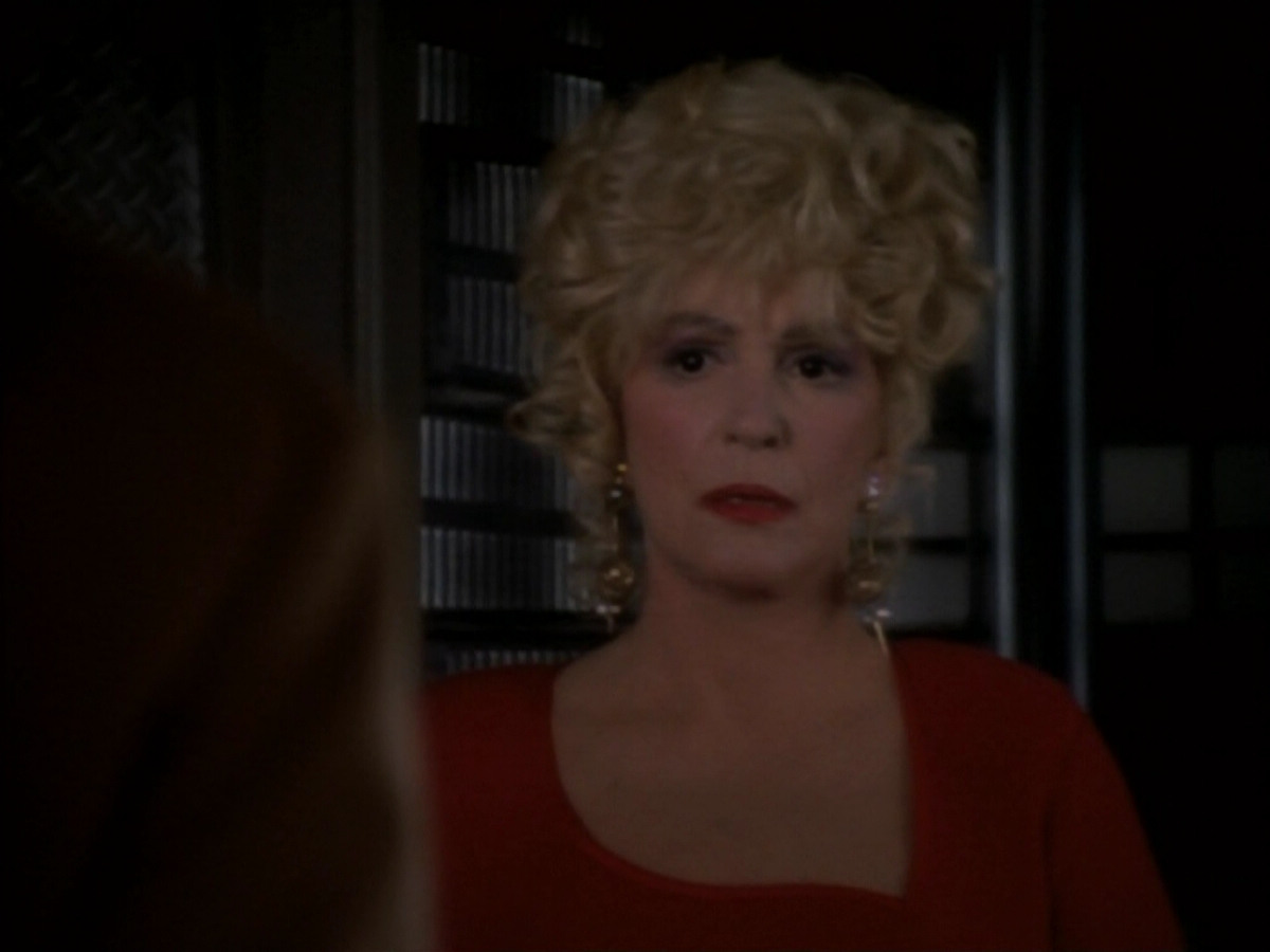 extant_StarTrekDS9_1x17-TheForsaken_03243.jpg