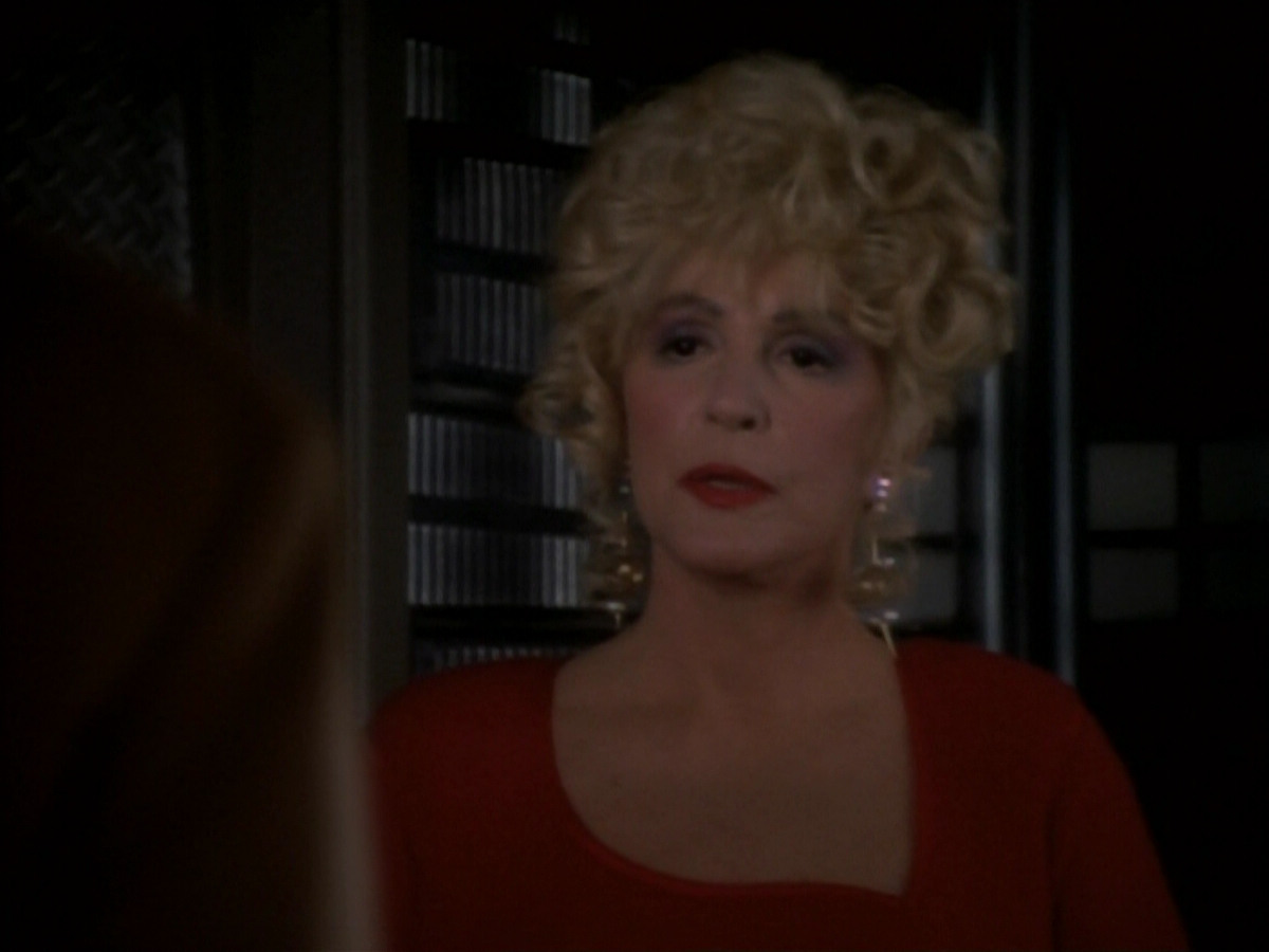 extant_StarTrekDS9_1x17-TheForsaken_03268.jpg