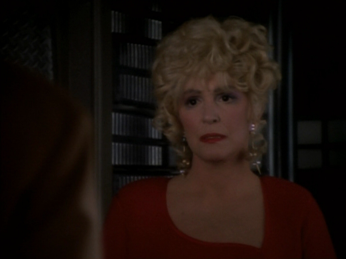 extant_StarTrekDS9_1x17-TheForsaken_03287.jpg