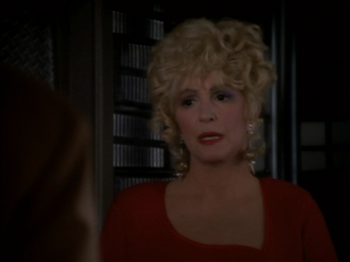 extant_StarTrekDS9_1x17-TheForsaken_03293.jpg