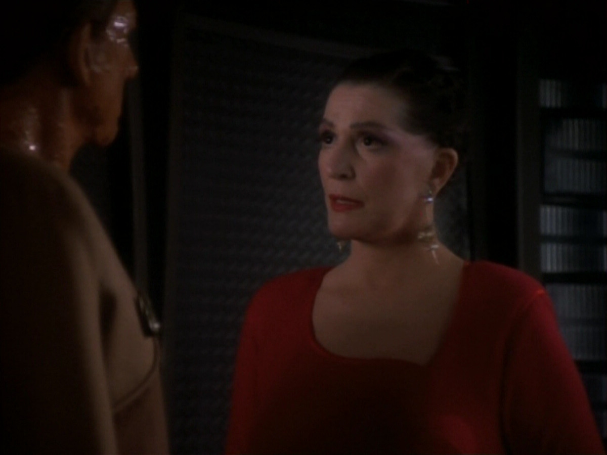 extant_StarTrekDS9_1x17-TheForsaken_03351.jpg