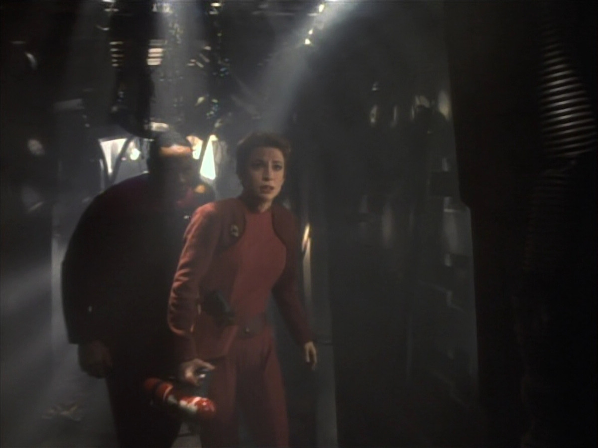 extant_StarTrekDS9_1x17-TheForsaken_03548.jpg
