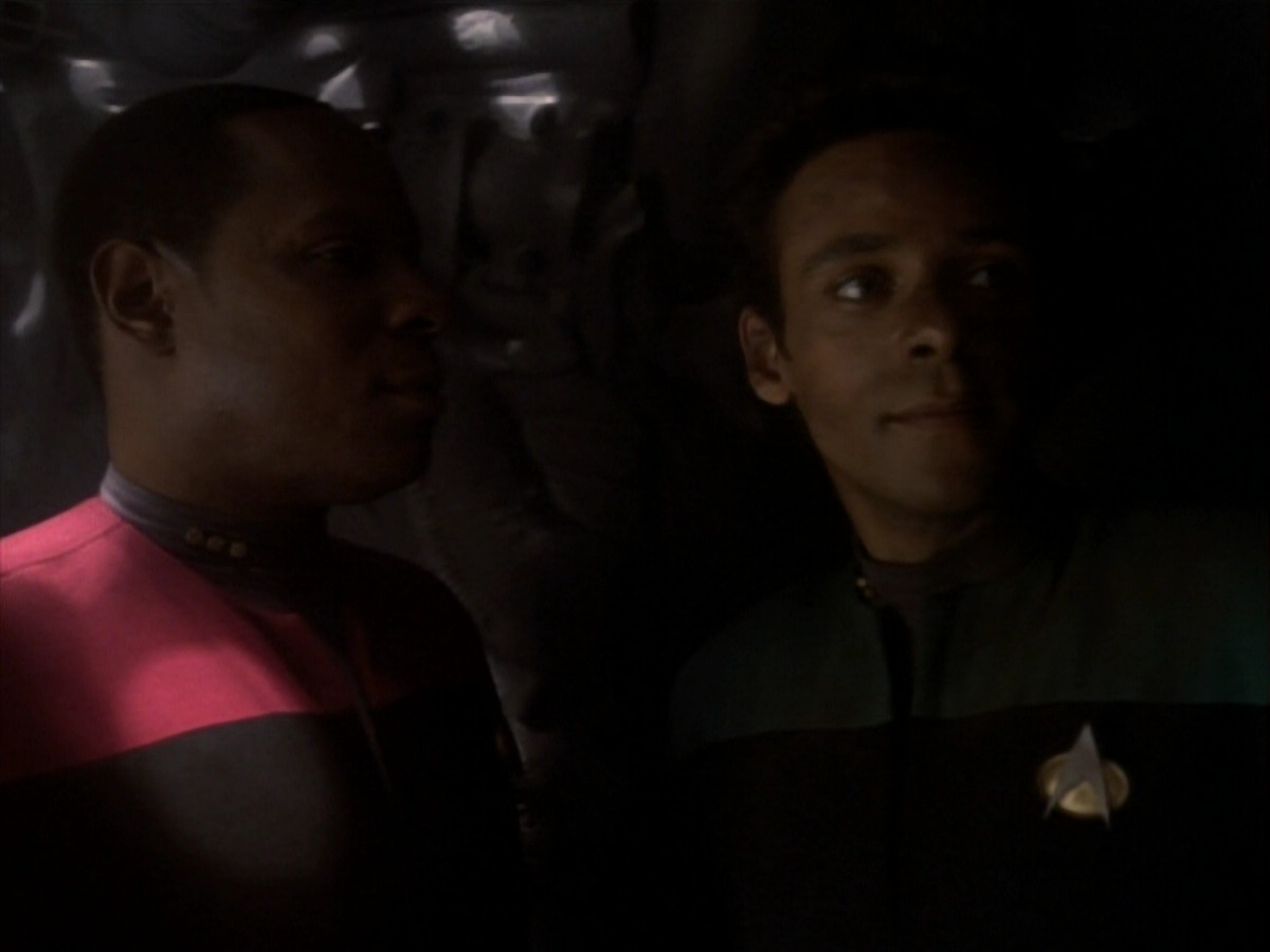 extant_StarTrekDS9_1x17-TheForsaken_03619.jpg