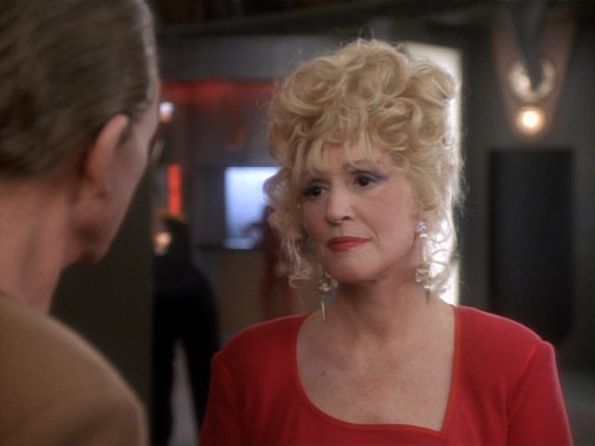 extant_StarTrekDS9_1x17-TheForsaken_03648.jpg