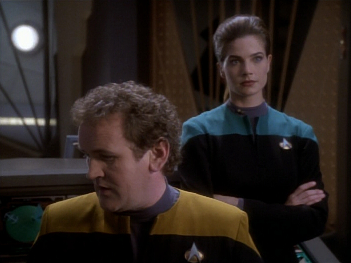 extant_StarTrekDS9_1x17-TheForsaken_03709.jpg