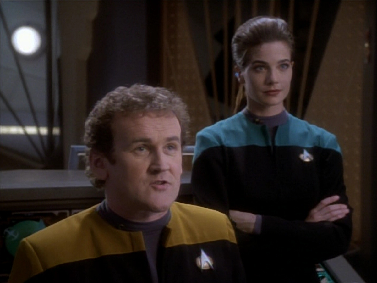 extant_StarTrekDS9_1x17-TheForsaken_03723.jpg