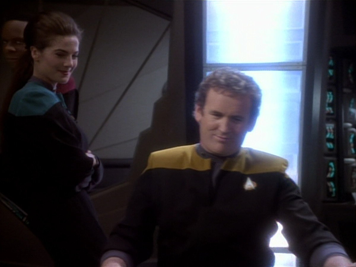 extant_StarTrekDS9_1x17-TheForsaken_03734.jpg