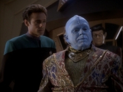 extant_StarTrekDS9_1x17-TheForsaken_00955.jpg