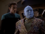 extant_StarTrekDS9_1x17-TheForsaken_00956.jpg