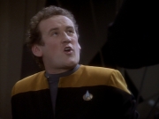 extant_StarTrekDS9_1x17-TheForsaken_02236.jpg