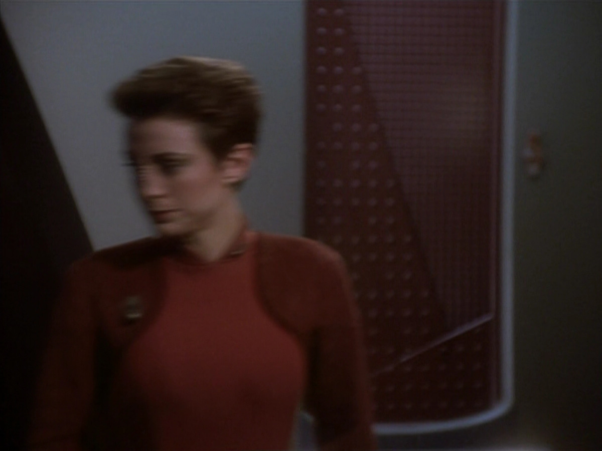extant_StarTrekDS9_1x18-DramatisPersonae_00132.jpg