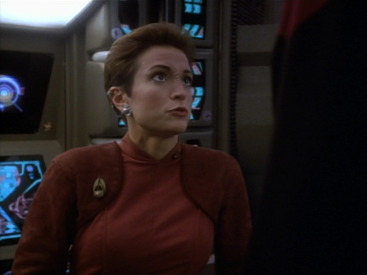 extant_StarTrekDS9_1x18-DramatisPersonae_00617.jpg