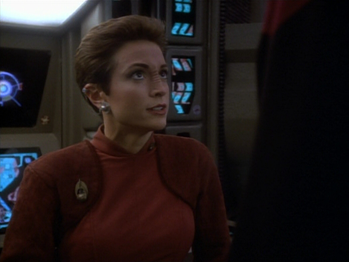 extant_StarTrekDS9_1x18-DramatisPersonae_00629.jpg