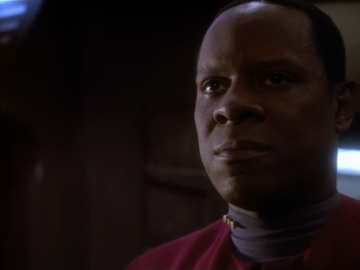 extant_StarTrekDS9_1x18-DramatisPersonae_01161.jpg