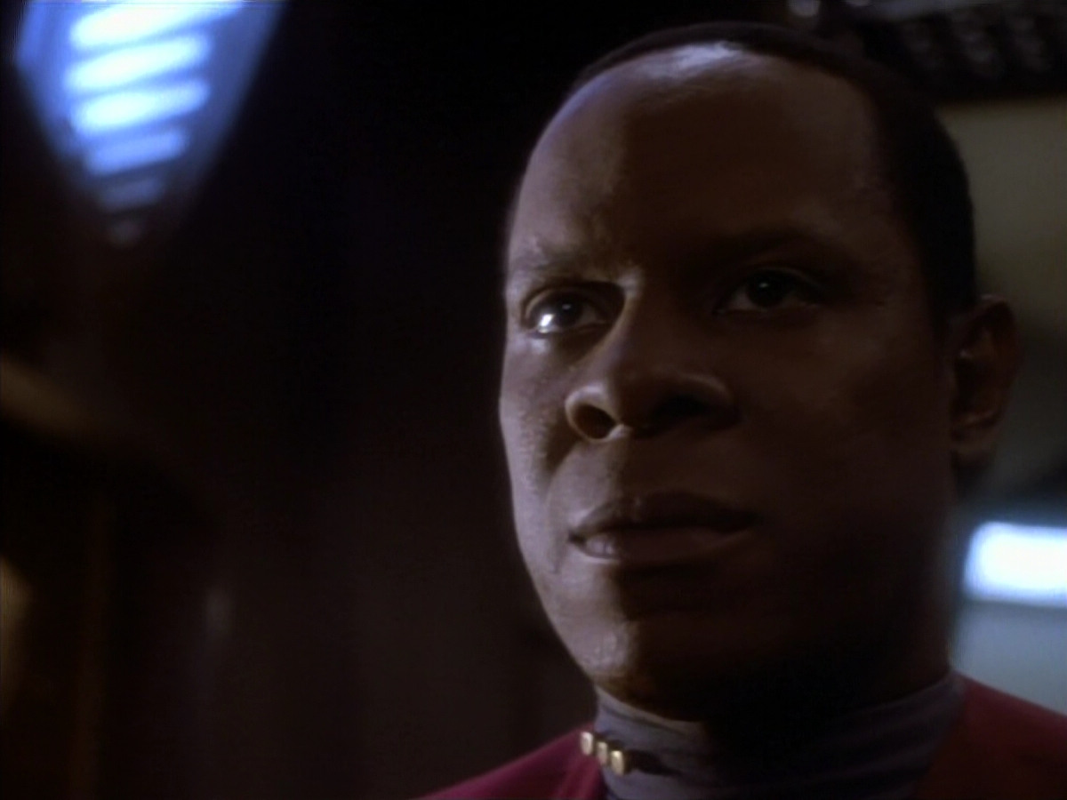 extant_StarTrekDS9_1x18-DramatisPersonae_01162.jpg