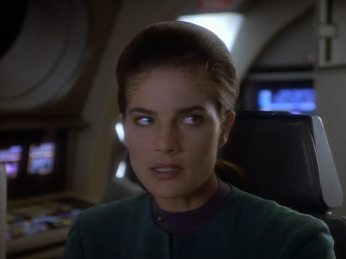 extant_StarTrekDS9_1x18-DramatisPersonae_01288.jpg