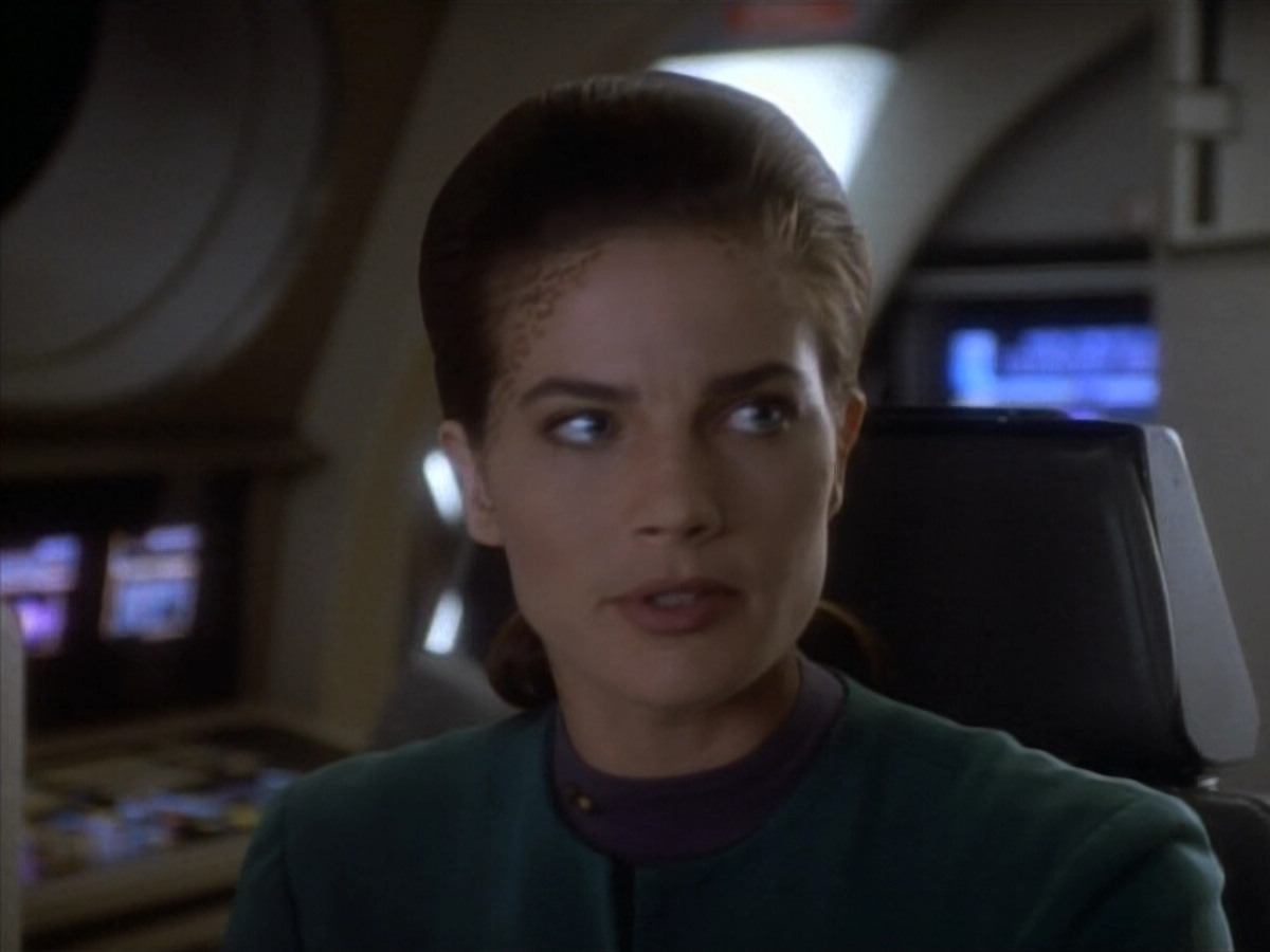 extant_StarTrekDS9_1x18-DramatisPersonae_01289.jpg