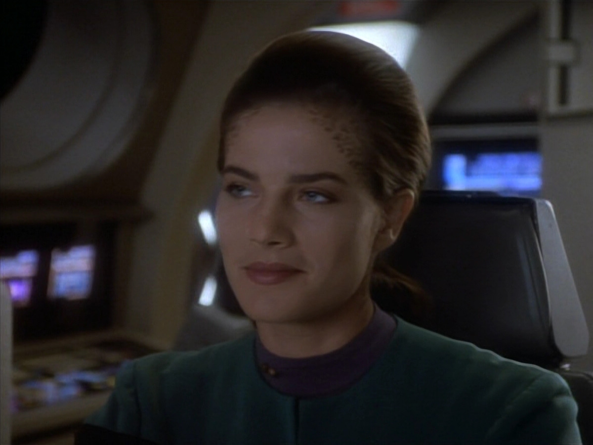 extant_StarTrekDS9_1x18-DramatisPersonae_01296.jpg