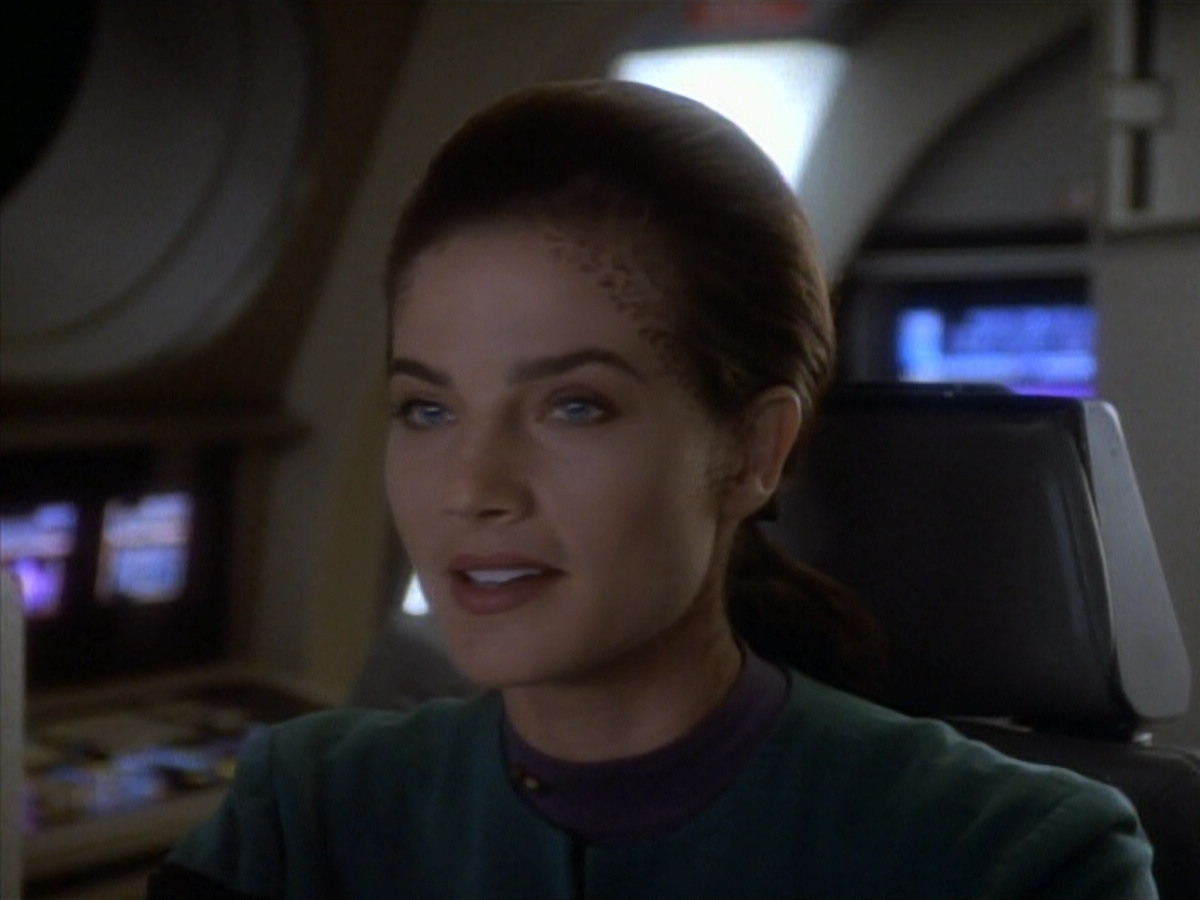 extant_StarTrekDS9_1x18-DramatisPersonae_01299.jpg