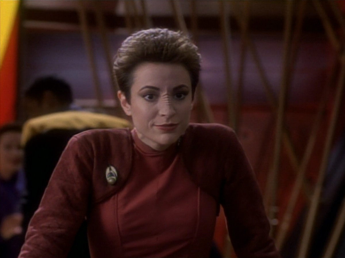 extant_StarTrekDS9_1x18-DramatisPersonae_01922.jpg