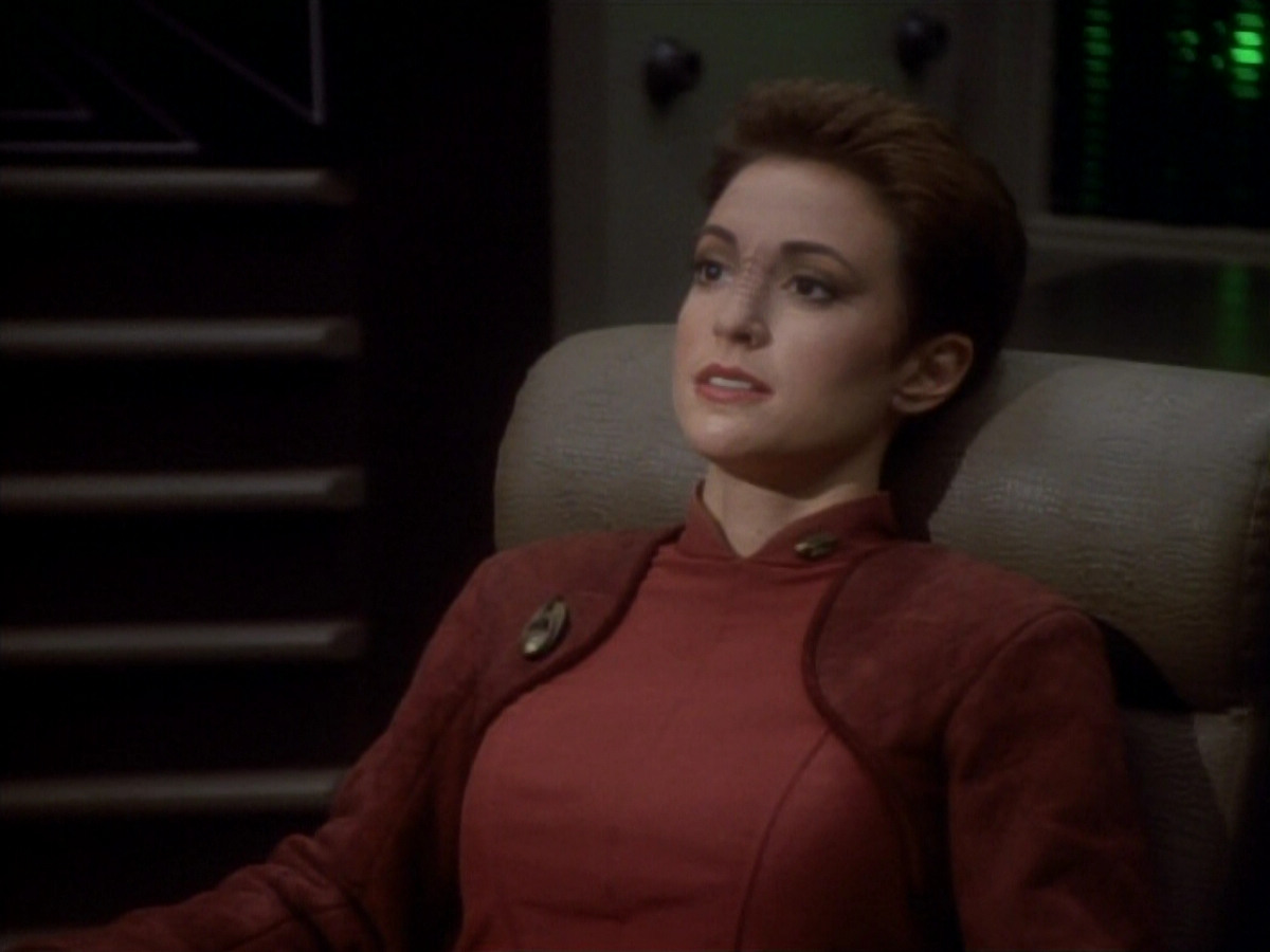 extant_StarTrekDS9_1x18-DramatisPersonae_02495.jpg