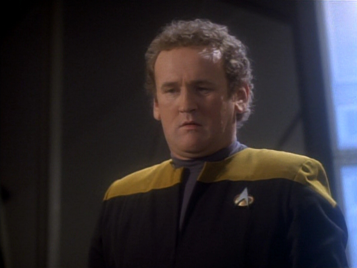 extant_StarTrekDS9_1x18-DramatisPersonae_03193.jpg